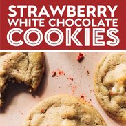 Strawberry white chocolate cookies pin