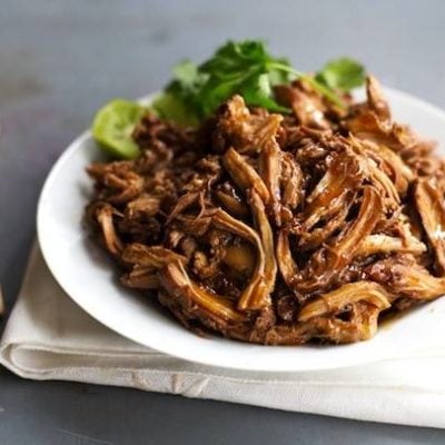 Honey Glazed Crockpot Chicken Adobo - simple pantry ingredients, hardly any hands-on time, 200 calories. | https://health-update.today